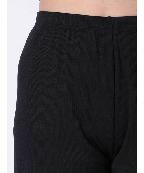 EMODA（エモダ）の「ルーズストレートパンツ（その他パンツ・レディース・アイボリー/ブラック/マスタード・FREE）」の22枚目の写真