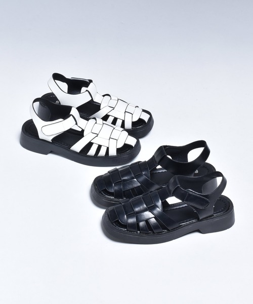 SVEC（シュベック）の「チャンキーソール スクエアトゥ グルカサンダル（サンダル・レディース・ホワイト/ブラック・39/35/36/37/38）」の8枚目の写真