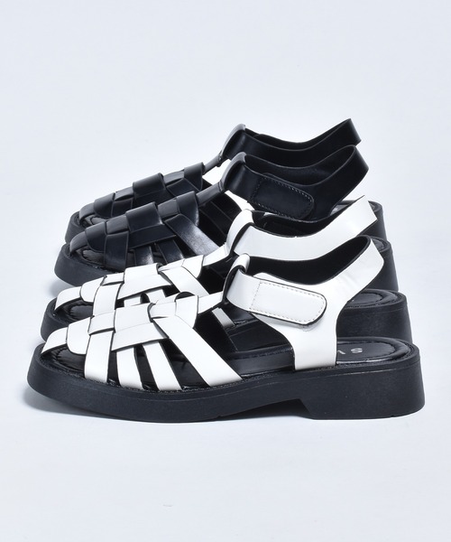 SVEC（シュベック）の「チャンキーソール スクエアトゥ グルカサンダル（サンダル・レディース・ホワイト/ブラック・39/35/36/37/38）」の17枚目の写真