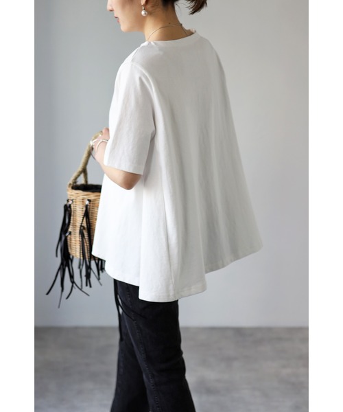 Bonjour Sagan(ボンジュールサガン)の「裾フレアTシャツ(Tシャツ/カットソー・レディース・ホワイト/ピンク/ブラック/ライトカーキ・FREE)」の9枚目の写真