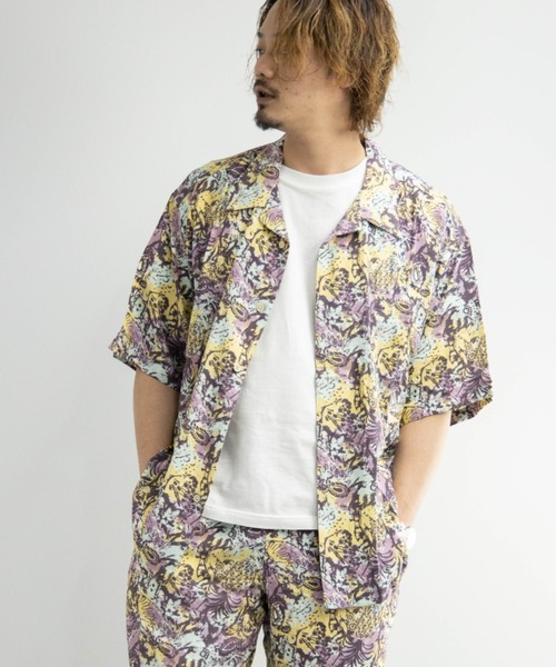 BARCEDOS（バルセドス）の「レーヨン プリント オープンカラー ビッグアロハシャツ（シャツ/ブラウス・メンズ・ホワイト/ネイビー/イエロー/ブルー・LL/M/L）」の8枚目の写真