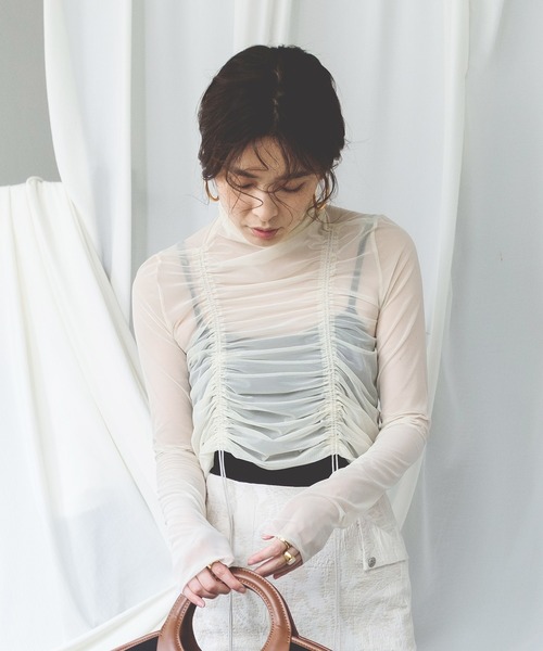 chuclla（チュクラ）の「2wayパワーメッシュ ギャザートップス chwj21s01（Tシャツ/カットソー・レディース・グリーン/ベージュ/ブラック/アイボリー/パープル・FREE）」の10枚目の写真