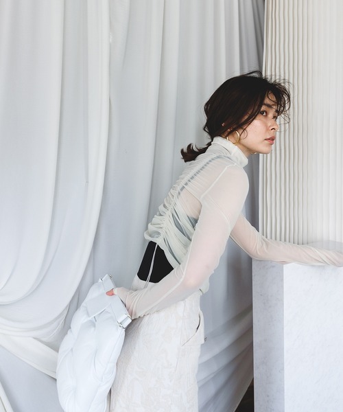 chuclla（チュクラ）の「2wayパワーメッシュ ギャザートップス chwj21s01（Tシャツ/カットソー・レディース・グリーン/ベージュ/ブラック/アイボリー/パープル・FREE）」の14枚目の写真