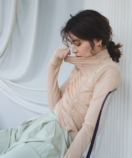 chuclla（チュクラ）の「2wayパワーメッシュ ギャザートップス chwj21s01（Tシャツ/カットソー・レディース・グリーン/ベージュ/ブラック/アイボリー/パープル・FREE）」の19枚目の写真