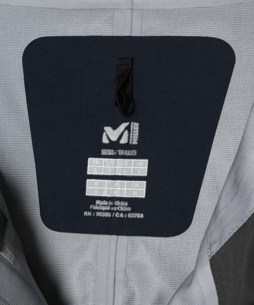 MILLET（ミレー）の「【MILLET】TYPHON TOUGH ST EXPLORE JKT（マウンテンパーカー・レディース・ブラック/ベージュ・S）」の14枚目の写真