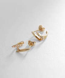 K10ダイヤモンド ダブルマーキース スタッドピアス