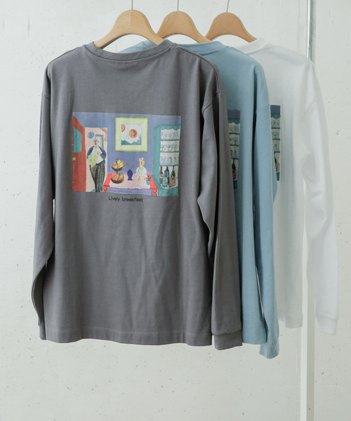URBAN RESEARCH DOORS(アーバンリサーチドアーズ)の「『別注』Common Noun×DOORS kanaBelgium LONG-SLEEVE TEE(Tシャツ/カットソー・レディース・ホワイト系その他/グレー系その他/ブルー系その他・ONE)」の3枚目の写真