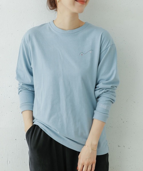 URBAN RESEARCH DOORS(アーバンリサーチドアーズ)の「『別注』Common Noun×DOORS kanaBelgium LONG-SLEEVE TEE(Tシャツ/カットソー・レディース・ホワイト系その他/グレー系その他/ブルー系その他・ONE)」の14枚目の写真