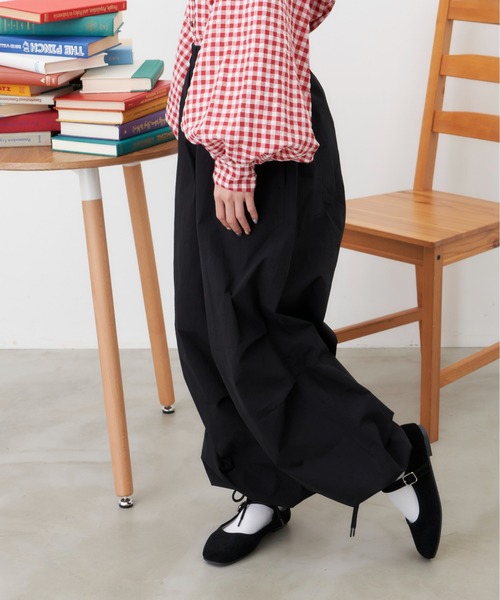 MERLOT（メルロー）の「たっぷりボリュームカーゴパンツ（カーゴパンツ・レディース・カーキ/ブラック・FREE）」の22枚目の写真