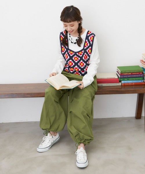 MERLOT（メルロー）の「たっぷりボリュームカーゴパンツ（カーゴパンツ・レディース・カーキ/ブラック・FREE）」の14枚目の写真