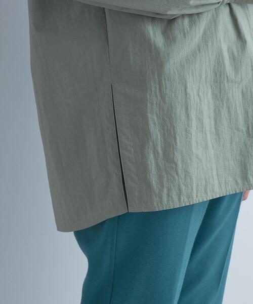 green label relaxing（グリーンレーベルリラクシング）の「ボリューム スリーブ スキッパー ブラウス（シャツ/ブラウス・レディース・ネイビー/オフホワイト/ライム・FREE）」の9枚目の写真