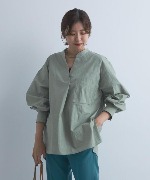 green label relaxing（グリーンレーベルリラクシング）の「ボリューム スリーブ スキッパー ブラウス（シャツ/ブラウス・レディース・ネイビー/オフホワイト/ライム・FREE）」の5枚目の写真