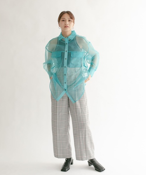 KBF(ケイビーエフ)の「オーガンジーBIGシャツ(シャツ/ブラウス・レディース・ピンク/グリーン系その他/イエロー系その他・ONE)」の4枚目の写真