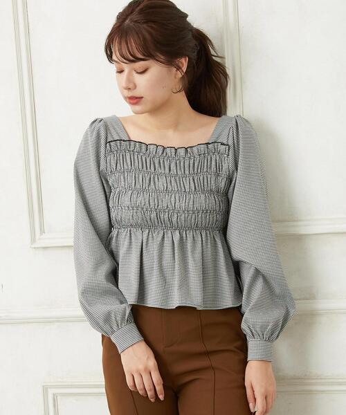 Allamanda（アラマンダ）の「シャーリングチェックトップス（シャツ/ブラウス・レディース・ブラック/ホワイト系5/ブラウン系9/ピンク系5・M）」の2枚目の写真