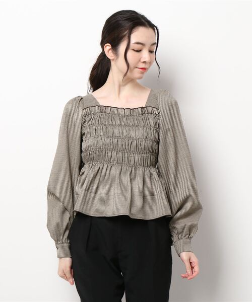 Allamanda（アラマンダ）の「シャーリングチェックトップス（シャツ/ブラウス・レディース・ブラック/ホワイト系5/ブラウン系9/ピンク系5・M）」の3枚目の写真