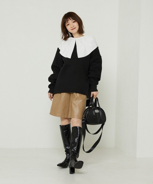 FREAK'S STORE（フリークスストア）の「ヘビーウェイト変形ラウンドヘムクルーネックスウェット（スウェット・レディース・ブルー/グレー/ブラック・マルチサイズ）」の17枚目の写真