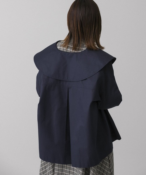 KBF(ケイビーエフ)の「『WEB/一部店舗限定』BIGカラーフレアジャケット(その他アウター・レディース・カーキ/ネイビー/ベージュ系その他・ONE)」の7枚目の写真