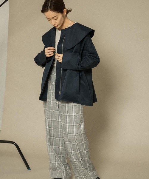 KBF(ケイビーエフ)の「『WEB/一部店舗限定』BIGカラーフレアジャケット(その他アウター・レディース・カーキ/ネイビー/ベージュ系その他・ONE)」の11枚目の写真