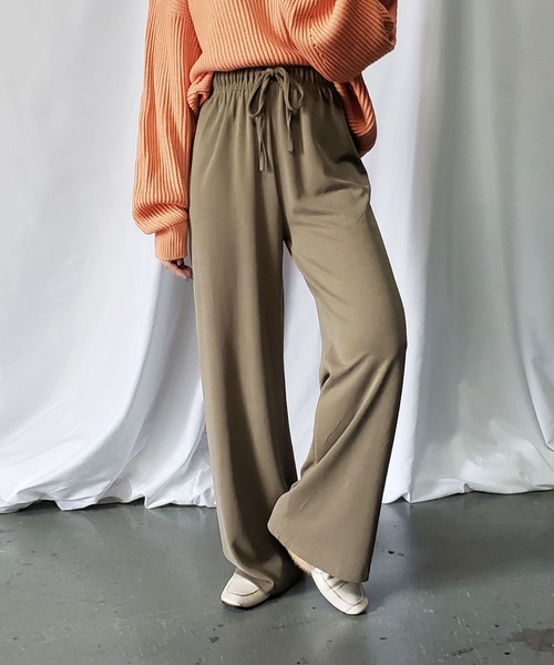 me+em select（ミームセレクト）の「スムースカットイージースラックス（スラックス・レディース・ブラック/ブラウン/グレー・FREE）」の15枚目の写真