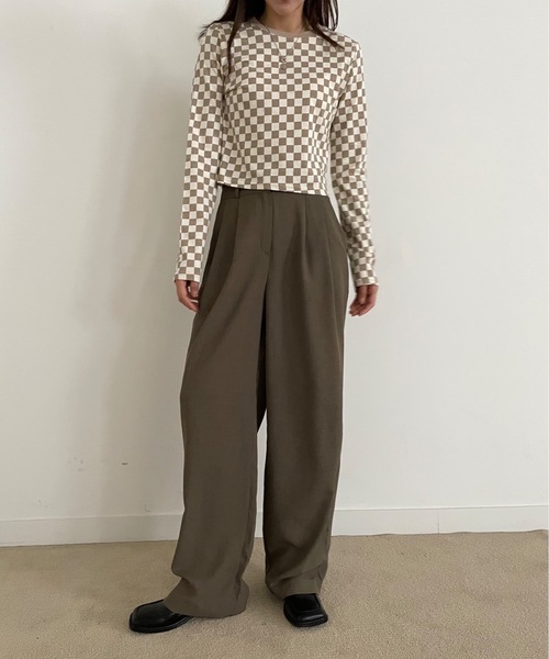 Didot.showroom(ディドット ショールーム)の「set up tuck wide sl(スラックス・レディース・ブラウン/ブラック/チャコールグレー・S/M)」の15枚目の写真