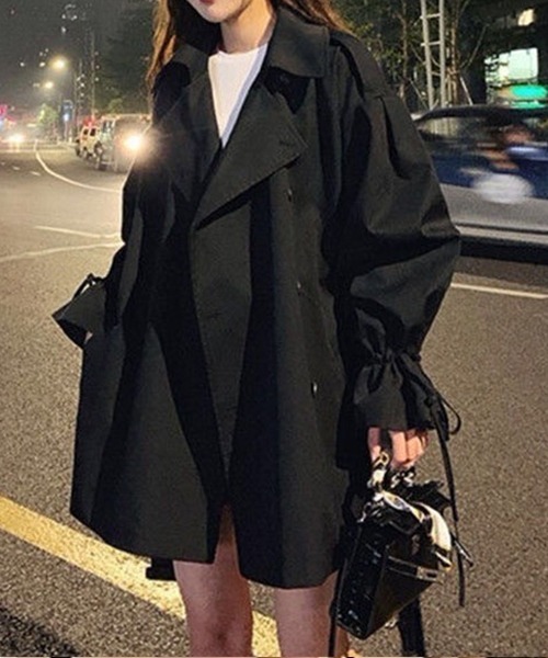 FREE STYLISTS（フリー スタイリスト）の「オーバーサイズ　ミドル丈トレンチジャケットコート（トレンチコート・レディース・ブラック/ベージュ・M/L/S）」の3枚目の写真