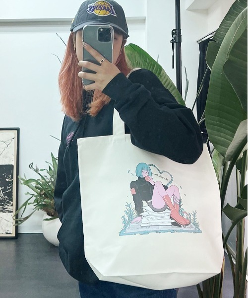 FRUIT OF THE LOOM(フルーツオブザルーム)の「【ROOPTOKYO限定】FRUIT OF THE LOOM/フルーツオブザルーム×Nah 描き下ろしイラスト コラボ トートバッグ 限定品(トートバッグ・レディース・キナリ/ブラック・FREE)」の21枚目の写真