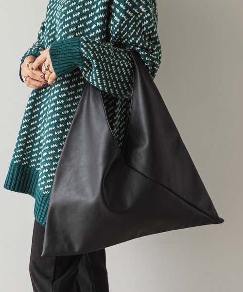 rectangle（レクタングル）の「トライアングルトートバッグ（トートバッグ・レディース・ホワイト×ブラック/ブラック/ブラック系その他/グリーン/オフホワイト/ベージュ・FREE）」の4枚目の写真