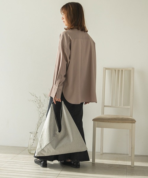 rectangle（レクタングル）の「トライアングルトートバッグ（トートバッグ・レディース・ホワイト×ブラック/ブラック/ブラック系その他/グリーン/オフホワイト/ベージュ・FREE）」の13枚目の写真