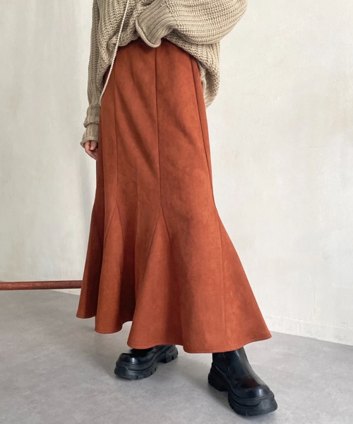 CPCM（シーピーシーエム）の「フェイクスエードマーメイドハギスカート（スカート・レディース・ブラック/オレンジ/グリーン/アイボリー・FREE）」の10枚目の写真