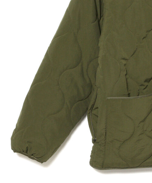 BEAMS（ビームス）の「BEAMS / ミリタリー ライナー ダウンジャケット（ブルゾン・メンズ・ブラック/オリーブ・SMALL/LARGE/X-LARGE/MEDIUM）」の14枚目の写真