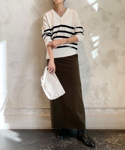 YVES ANDRIEUX(イヴアンドリュー)の「《YVES ANDRIEUX》ポーチ(ポーチ・レディース・ホワイト/カーキ・FREE)」の1枚目の写真