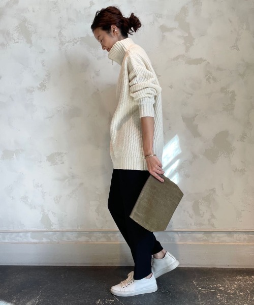 YVES ANDRIEUX(イヴアンドリュー)の「《YVES ANDRIEUX》ポーチ(ポーチ・レディース・ホワイト/カーキ・FREE)」の8枚目の写真