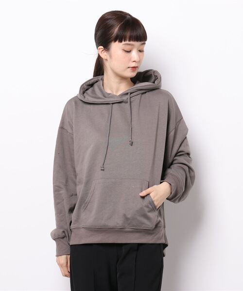 ehka sopo（エヘカソポ）の「ビッグシルエットパーカー（パーカー・レディース・ブラック/ベージュ/グレー/サックスブルー・ﾌﾘ-）」の3枚目の写真