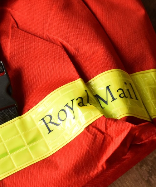 VINTAGE(ヴィンテージ)の「【ヴィンテージ古着】ROYAL MAIL バッグ(かごバッグ・メンズ・レッド・ONESIZE)」の2枚目の写真
