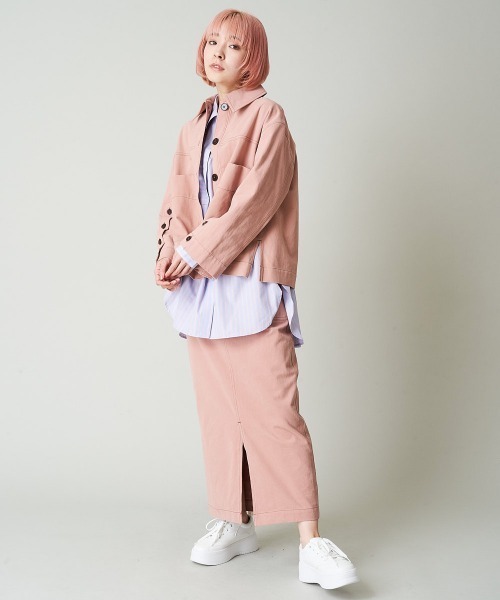 A de a.v.v(アードアー・ヴェ・ヴェ)の「デニムライクカラー袖&後ろ開きジャケット(デニムジャケット・レディース・グリーン/アイボリー/ピンク・36/38)」の11枚目の写真