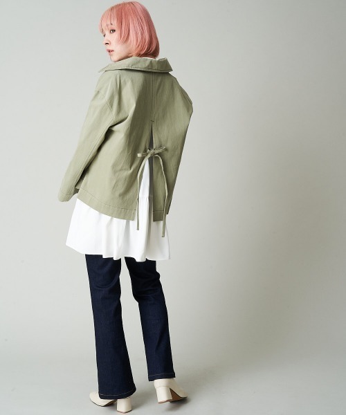 A de a.v.v(アードアー・ヴェ・ヴェ)の「デニムライクカラー袖&後ろ開きジャケット(デニムジャケット・レディース・グリーン/アイボリー/ピンク・36/38)」の10枚目の写真