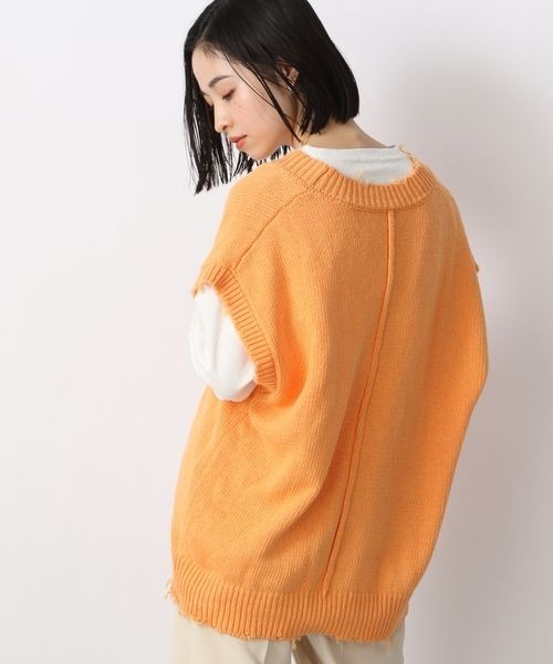 LOWRYS FARM(ローリーズファーム)の「クラッシュベスト 270836(ベスト・レディース・ブラック/オレンジ/アイボリー・FREE)」の15枚目の写真