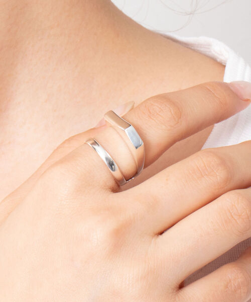 NOLLEY’S（ノーリーズ）の「【AZ/アズ】 変形ダブルリング（リング・レディース・シルバー・13号）」の5枚目の写真