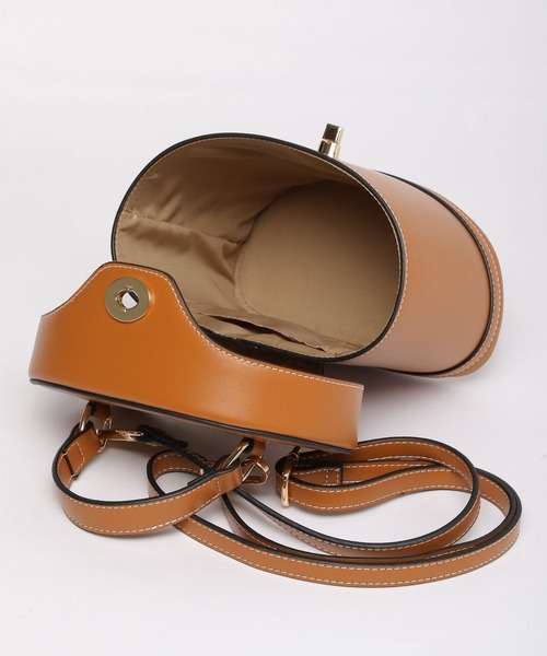 Andemiu（アンデミュウ）の「ステッチバニティバッグ274306（ショルダーバッグ・レディース・ブラック/ブラウン・FREE）」の14枚目の写真