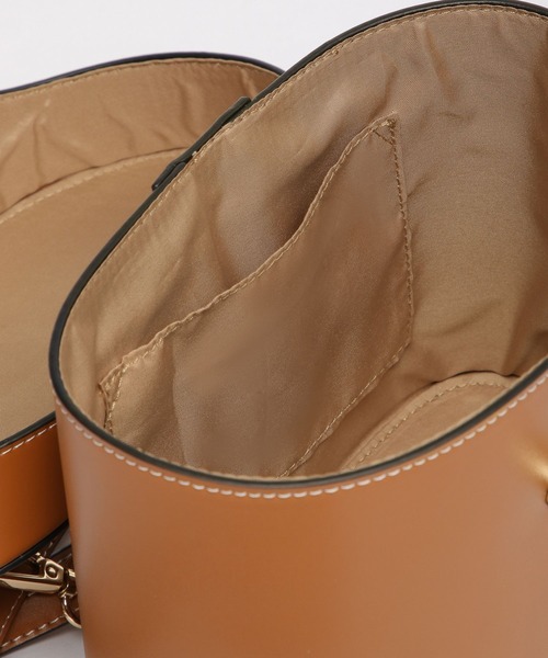 Andemiu（アンデミュウ）の「ステッチバニティバッグ274306（ショルダーバッグ・レディース・ブラック/ブラウン・FREE）」の18枚目の写真