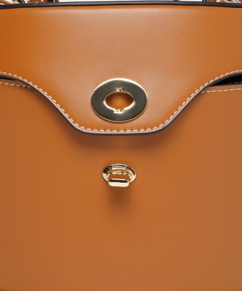 Andemiu（アンデミュウ）の「ステッチバニティバッグ274306（ショルダーバッグ・レディース・ブラック/ブラウン・FREE）」の19枚目の写真