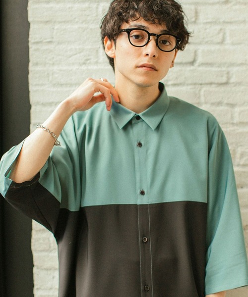 RAGEBLUE（レイジブルー）の「ラグイージー/ドルマンスリーブビッグシャツ（シャツ/ブラウス・メンズ・ライトブルー/ブラック/パープル/ブラウン/オフホワイト/グリーン/その他8/ブルー・SMALL/MEDIUM/LARGE）」の5枚目の写真