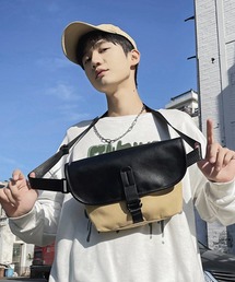 STYLEBLOCK | ユニセックスデザインメッセンジャーバッグ(ショルダーバッグ)