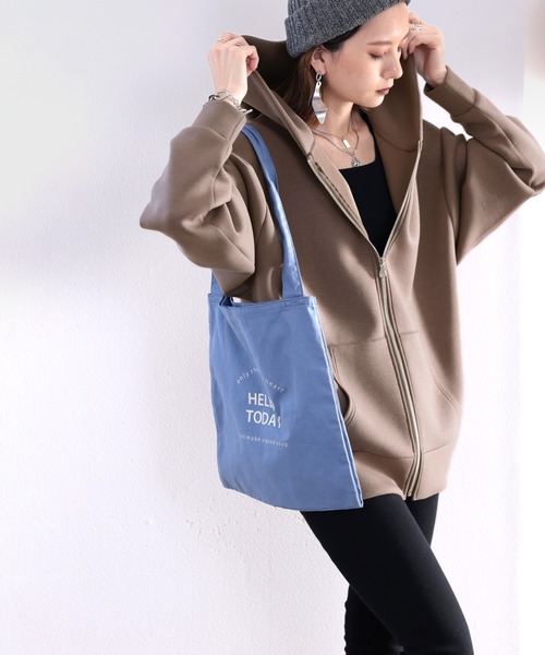 classicalelf(クラシカルエルフ)の「マシュマロダンボール ジップアップパーカー(パーカー・メンズ・ブラック/ベージュ/モカ・MEDIUM/LARGE/X-LARGE/SMALL)」の5枚目の写真