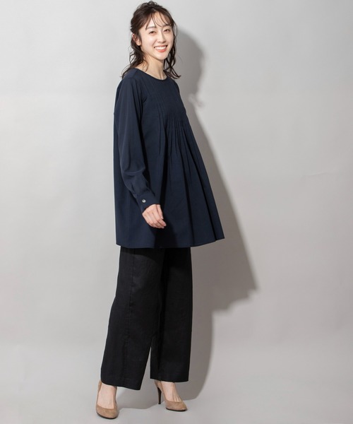 Munich(ミューニック)の「60sテンセルコットンローンタックブラウス(シャツ/ブラウス・レディース・ネイビー/カーキ/ライトベージュ・FREE)」の4枚目の写真