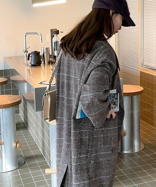 classicalelf（クラシカルエルフ）の「チェック柄LOVER。レトロチェック柄ロング丈ダブルコート（チェスターコート・レディース・ブラウン/グレー・SMALL/MEDIUM/LARGE/X-LARGE）」の12枚目の写真