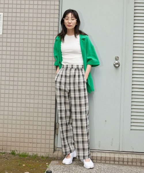 Auntie Rosa Holiday(アンティローザホリデー)の「チェックタックイージーパンツ / サイズ展開あり(その他パンツ・レディース・ブラック/ブルー・MEDIUM/SMALL)」の20枚目の写真
