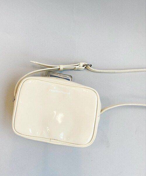 Charles Chaton(シャルルシャトン)の「candy ポシェット(ショルダーバッグ・レディース・ブラック/ホワイト/サックスブルー/ピンク/イエロー・FREE)」の4枚目の写真