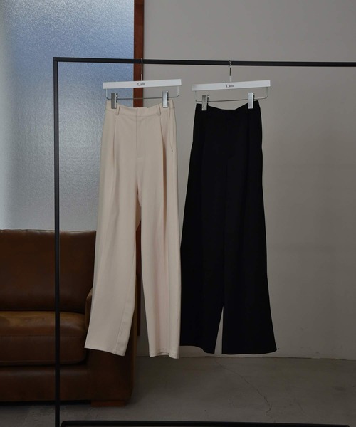 I_am（アイアム）の「basic stretch pants（その他パンツ・レディース・オフホワイト/ブラック・FREE）」の3枚目の写真