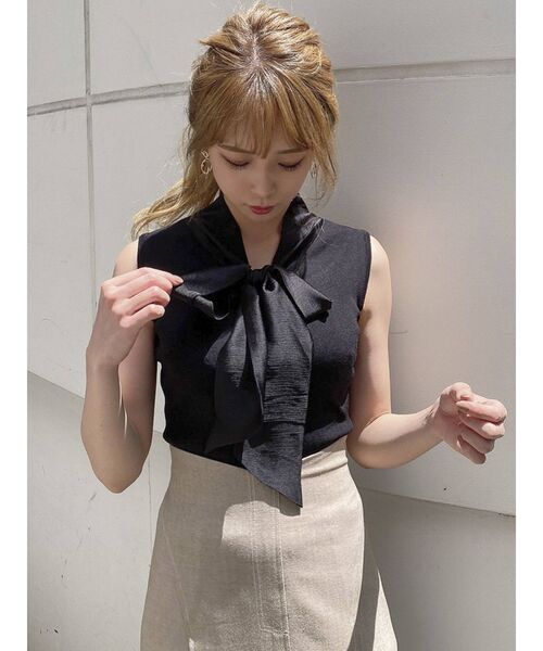 dazzlin(ダズリン)の「ボウタイノースリニットトップス(ニット/セーター・レディース・ブラック/パープル/グレー/モカ・FREE)」の12枚目の写真